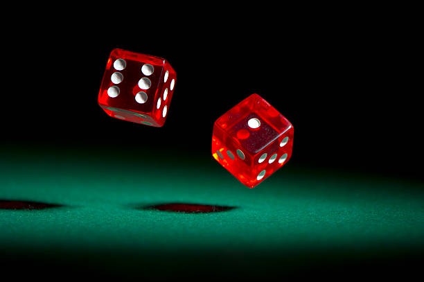 idcash88 terbaru mobile app interface showing live casino tables and sportsbook markets